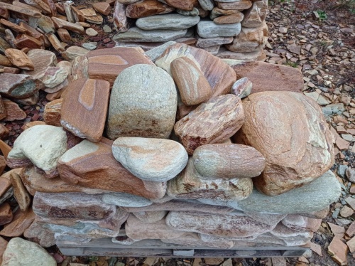 Златолит жёлтый, жёлто-зелёный глыбки и валуны для ланшафтного дизайна купить в Магадане