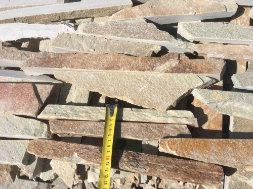 Горбушка златолит золотистый для облицовки купить в Магадане