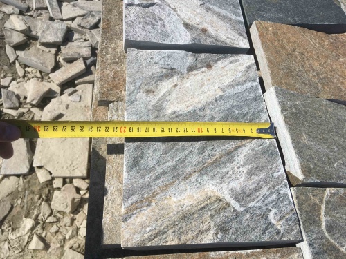 Плитка пилёная златолит Уральский для цоколя, отмостки купить в Магадане