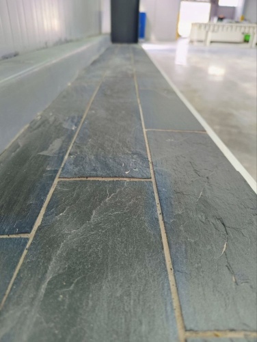 Плитка чёрная из натурального камня фасадная 30 см * 5 см, толщина 7 мм -30 мм купить в Магадане