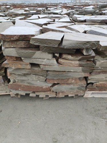 Плитняк песчаник серо-зелёный для мощения 60-65 мм купить в Магадане